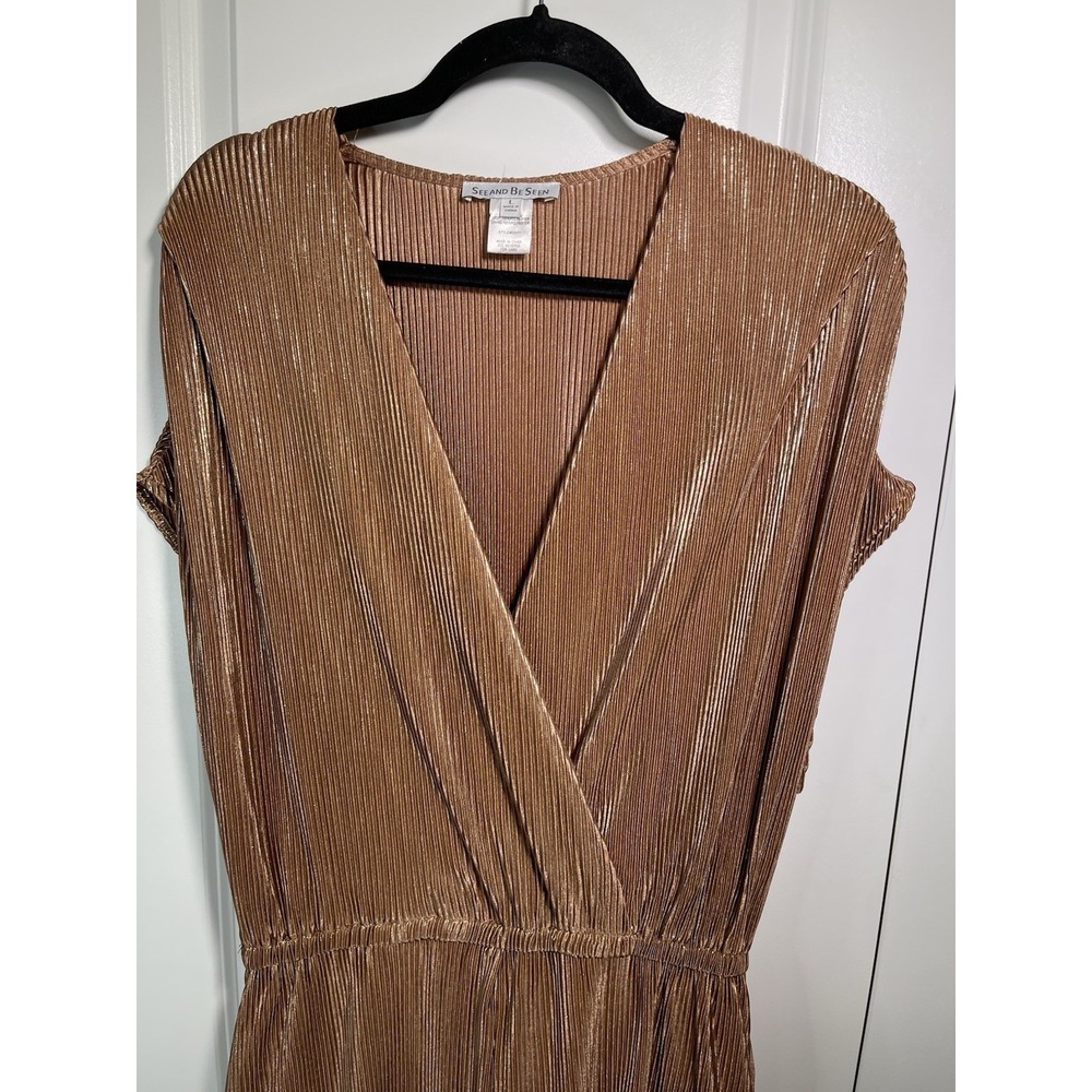 See‎ And Be Seen Beige Metallic Jumpsuit Size Large - Picture 2 of 13